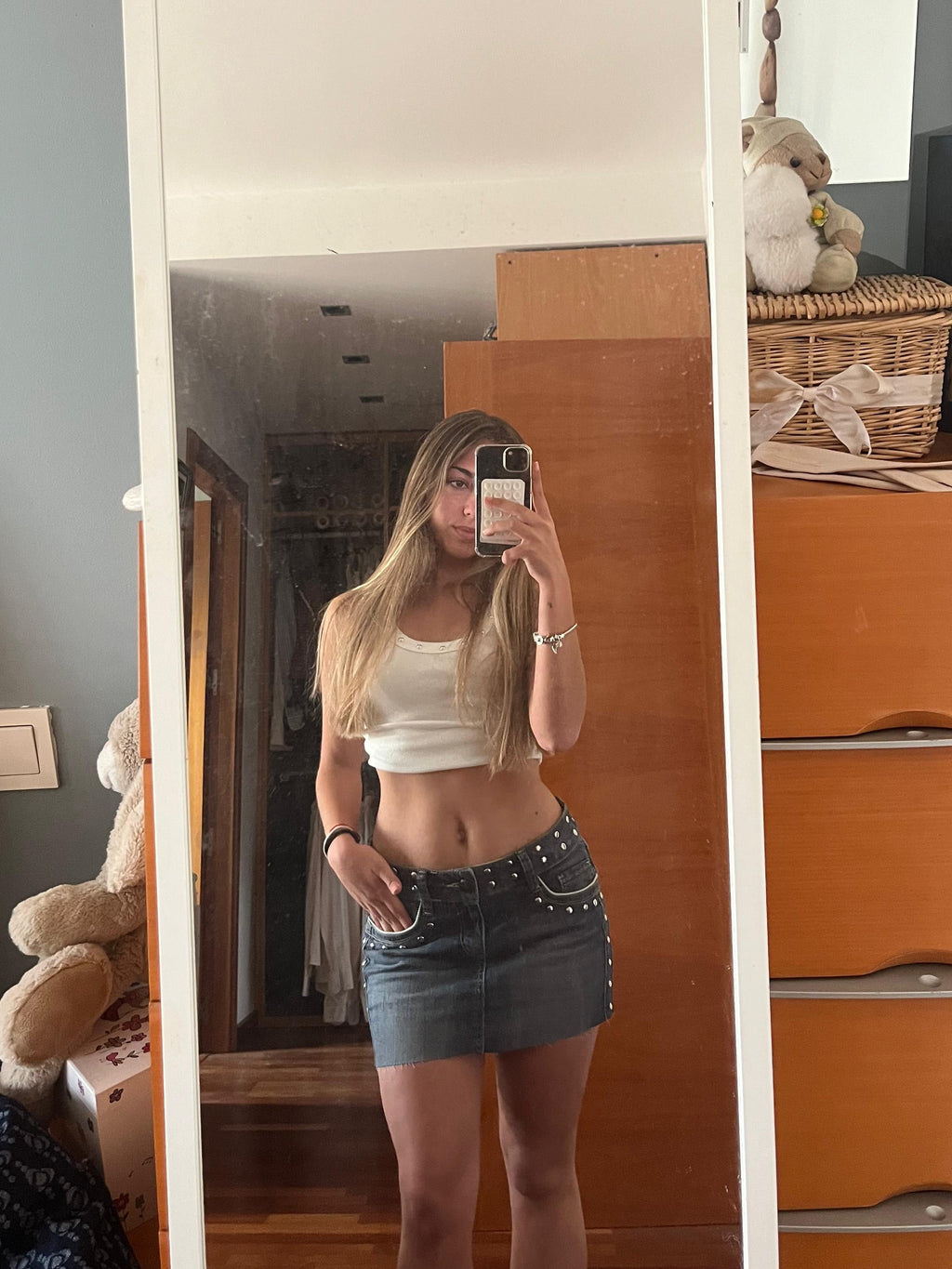 Miniskirt 9